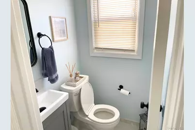 128 Roosevelt Boulevard, Long Beach, NY 11561 - Photo 21