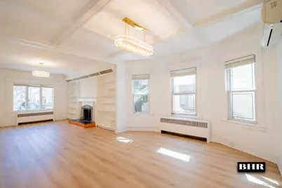 154 Beaumont Street, Brooklyn, NY 11235 - Photo 3