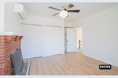 154 Beaumont Street, Brooklyn, NY 11235 - Photo 21