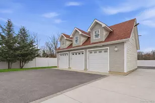 171 Oakfield Ave, Dix Hills, NY 11746 - Photo 31