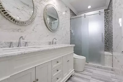 171 Oakfield Avenue, Dix Hills, NY 11746 - Photo 23