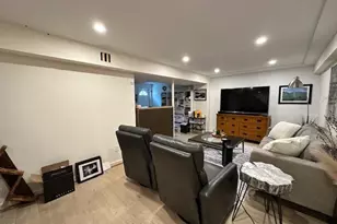 48 N Columbine Ave, Hampton Bays, NY 11946 - Photo 17