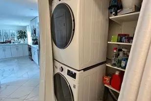 48 N Columbine Ave, Hampton Bays, NY 11946 - Photo 9