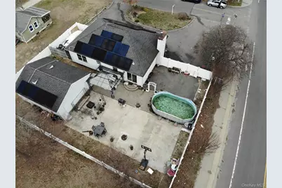 2 1st Street, Coram, NY 11727 - Photo 35