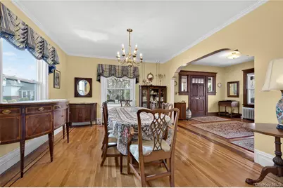 114 Roosevelt Street, Garden City, NY 11530 - Photo 11