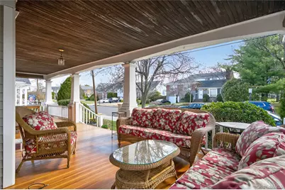 114 Roosevelt Street, Garden City, NY 11530 - Photo 5