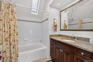 114 Roosevelt St, Garden City, NY 11530 - Photo 25