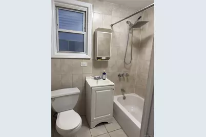 10416 124th Street, Richmond Hill, NY 11419 - Photo 7