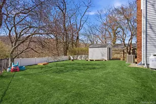 18 Shelter Dr, Sound Beach, NY 11789 - Photo 21