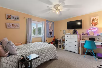 182 Montgomery Avenue, West Babylon, NY 11704 - Photo 15