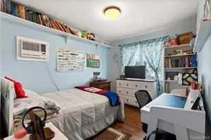 182 Montgomery Ave, West Babylon, NY 11704 - Photo 13