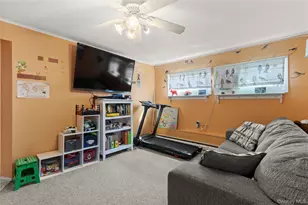 182 Montgomery Ave, West Babylon, NY 11704 - Photo 17