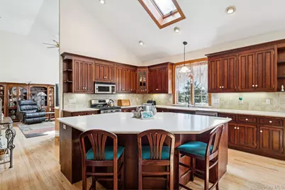 1115 White Eagle Drive, Laurel, NY 11948 - Photo 17