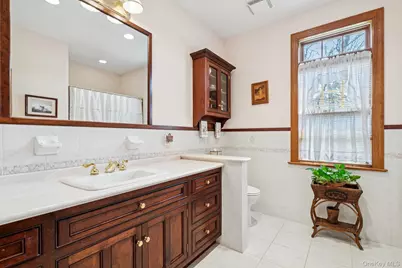 1115 White Eagle Drive, Laurel, NY 11948 - Photo 23