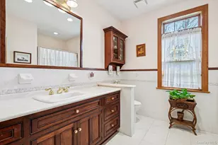 1115 White Eagle Dr, Laurel, NY 11948 - Photo 23