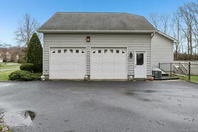 1115 White Eagle Drive, Laurel, NY 11948 - Photo 33