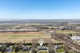 1115 White Eagle Dr, Laurel, NY 11948 - Photo 5