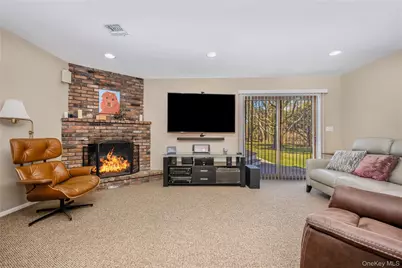 8 Shari Lane, East Northport, NY 11731 - Photo 15