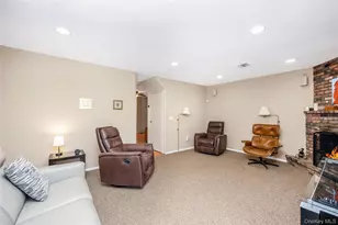 8 Shari Ln, East Northport, NY 11731 - Photo 17