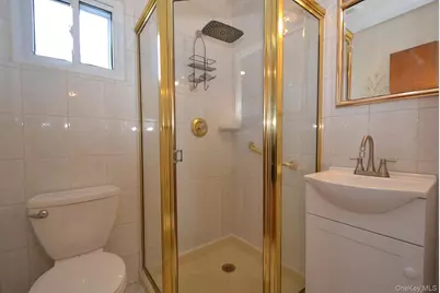 10 Maureen Drive, Hauppauge, NY 11788 - Photo 13