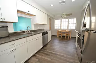 10 Maureen Dr, Hauppauge, NY 11788 - Photo 9