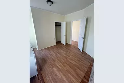 8811 185th Street, Hollis, NY 11423 - Photo 9