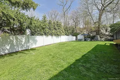 17 N Brook Road, Larchmont, NY 10538 - Photo 17