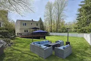 17 N Brook Rd, Larchmont, NY 10538 - Photo 3
