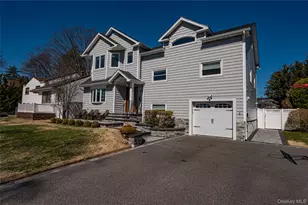 35 Circle Dr, Syosset, NY 11791 - Photo 25