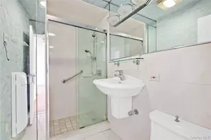 58-03 Calloway St, Corona, NY 11368 - Photo 13