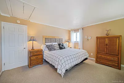 10 Pierre Drive, Commack, NY 11725 - Photo 27