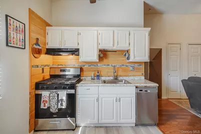 10 Pierre Drive, Commack, NY 11725 - Photo 45