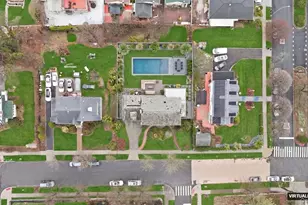 193-12 Foothill Ave, Hollis, NY 11423 - Photo 3