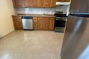 220 Parkside Dr, Suffern, NY 10901 - Photo 5