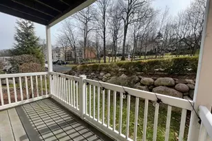 220 Parkside Dr, Suffern, NY 10901 - Photo 9