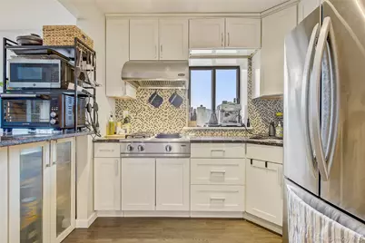 84-05 Queens Boulevard #5C, Elmhurst, NY 11373 - Photo 5