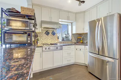 84-05 Queens Boulevard #5C, Elmhurst, NY 11373 - Photo 5
