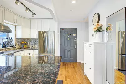 84-05 Queens Boulevard #5C, Elmhurst, NY 11373 - Photo 7
