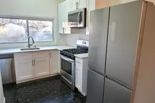 106-31 156th St, Jamaica, NY 11433 - Photo 3