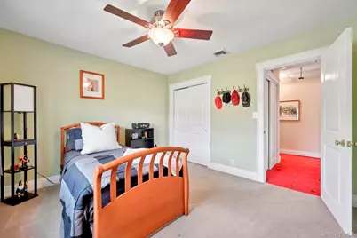 137 Weyford Terrace, Garden City, NY 11530 - Photo 19