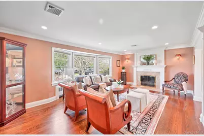 137 Weyford Terrace, Garden City, NY 11530 - Photo 7