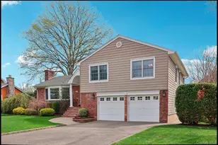 137 Weyford Terrace, Garden City, NY 11530 - Photo 3