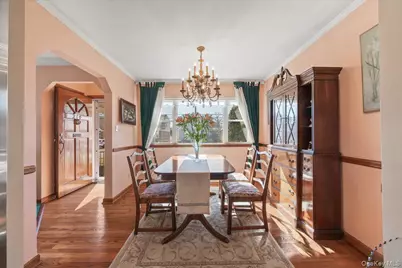 214 Central Boulevard, New Hyde Park, NY 11040 - Photo 5