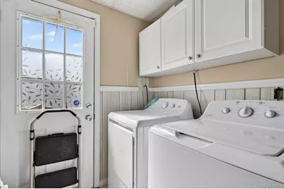 514 Kings Highway, Valley Cottage, NY 10989 - Photo 19