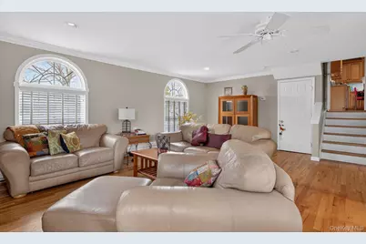 514 Kings Highway, Valley Cottage, NY 10989 - Photo 15