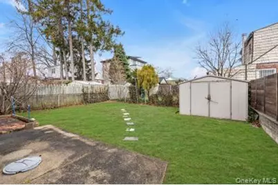 16615 67th Avenue, Fresh Meadows, NY 11365 - Photo 11