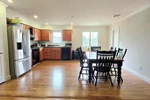 38 Pentmoor Dr, Mastic, NY 11950 - Photo 5