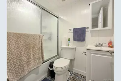 38 Pentmoor Drive, Mastic, NY 11950 - Photo 17