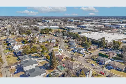 16 Tudor Road, Hicksville, NY 11801 - Photo 7