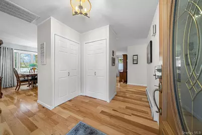 9 Ballad Lane, Stony Brook, NY 11790 - Photo 3